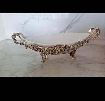 Metall çərçivəli dekorativ meyvə/qənd qabı - Material: Ağ keramika