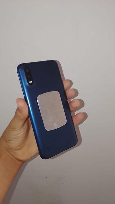 2 el laptop: Samsung Galaxy A10, 16 GB, rəng - Mavi, İki sim kartlı — 3