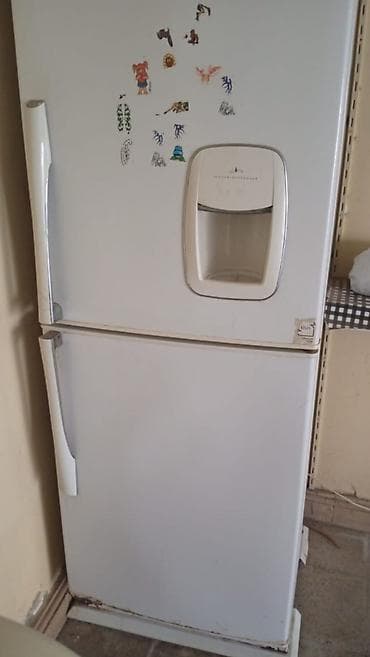 Soyuducu ideal veziyyetde tecili satilir ünvan 2ci zabrat ciddi alici