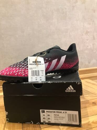 Elektrik nəqliyyatı: Butslar Adidas, Ölçü: 45, Yeni — 1