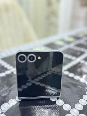 samsung oled: Samsung Z Flip, 256 GB, rəng - Qızılı, Barmaq izi — 3