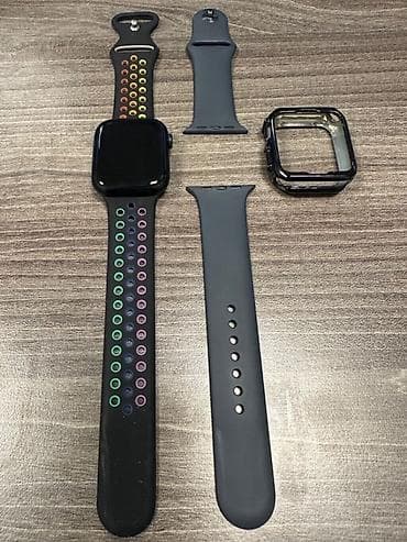 versace qolbag: Apple watch series 7. Ela veziyyetde. Battery life 98%. Elave qolbagi — 4