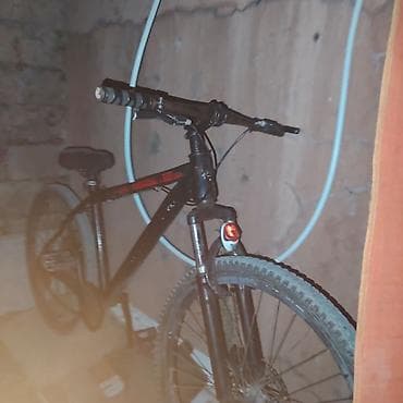 Velosipedlər: Şəhər və yüngül off-road üçün dağ velosipedi - Rəng: qara/gövdə — 2
