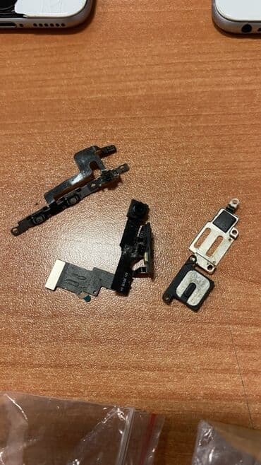 плата для iphone 6: İPhone 6 telefonları üçün ehtiyat hissələri dəsti. Dəstdə İphone 6 — 4