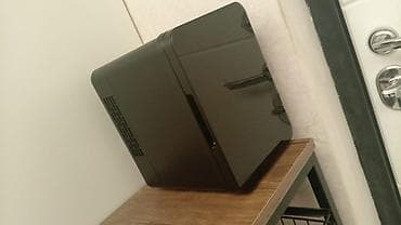 Mini soyuducu/isitmə funksiyalı termos qutu - Rəng: qara, parlaq ön