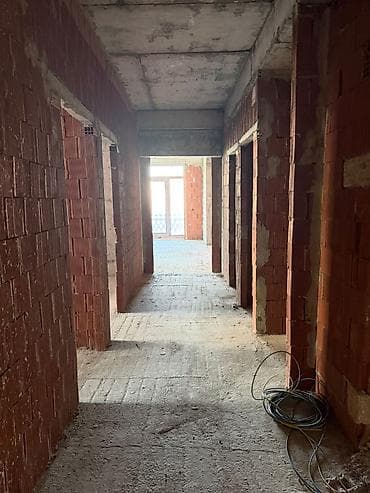ucuz ipoteka evler: 3 otaqlı, Yeni tikili, 146 kv. m — 10