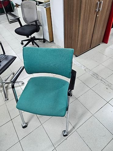 Ofis Kreslosu Ofis ucun hem isciler ucun hemde kanfrans masa etrafina