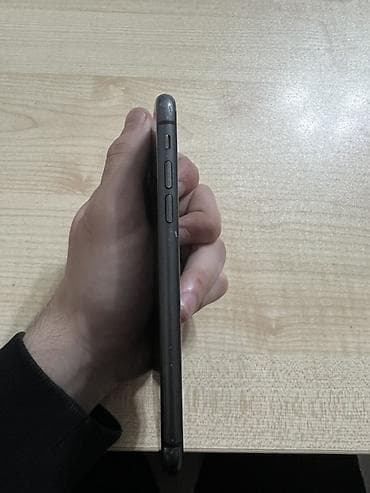 iphone 5s ekranı: IPhone 11, 128 GB, Qara, Face ID — 4