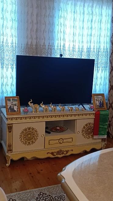 13 pro qiymət: Qiymet 1200 azn . Kecen il 2800 azn alinib Samsung tv 55 düymlük — 5