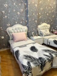 2 Çarpayi 1 tumba ve matrasli 250azn. Baza yoxdur. Unvan Xetai (sm)