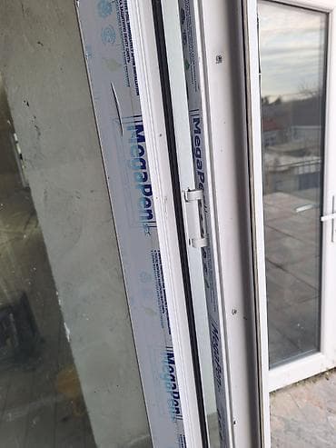 plastik qapi pencere satisi: PVC pencere Hündürlük 1.9 m / Eni 2.5 m. Teze qoyulub. Deyişiklik — 2