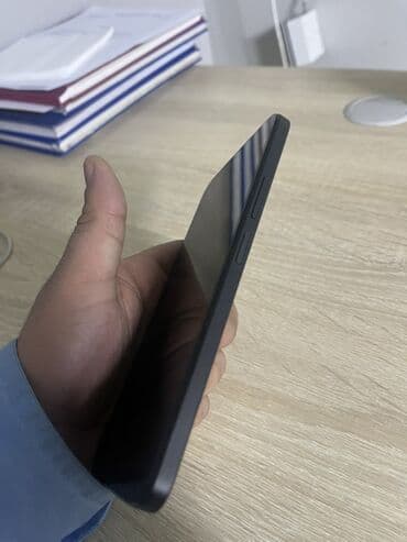 iphone ehtiyat hisseleri: IPhone 11 Pro, 128 GB, Qara, Zəmanət, Barmaq izi, Simsiz şarj — 3