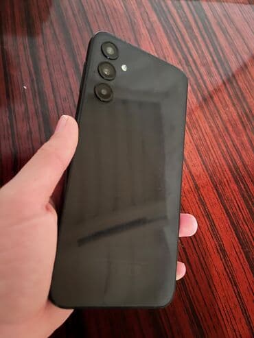 Мобильные телефоны: Smartfon – 128 GB yaddaş / 6 GB RAM - Kamera: 12 MP əsas kamera — 1