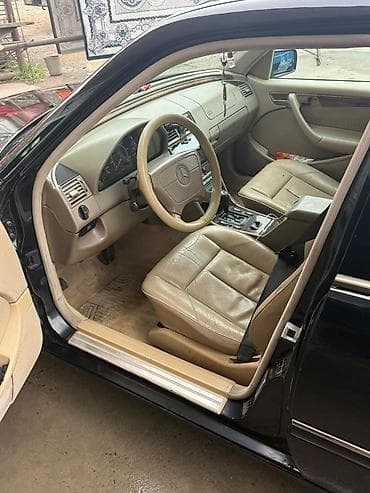 niva masin: Mercedes-Benz C 230: 2.3 l | Sedan — 8