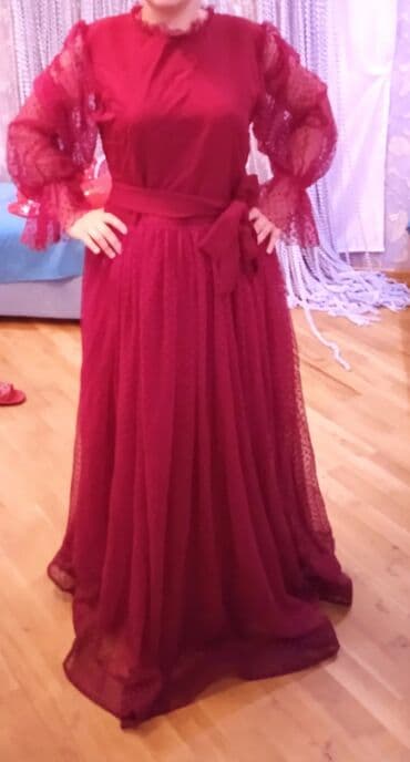 atlas don modelleri: Zərif zogal rəngdə, uzun don. Bel hissəsindəki kəmər, fiquru — 1