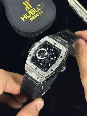 Yeni, Qol saatı, Hublot, rəng - Qızılı