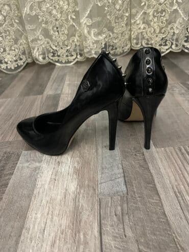 Toy paltarları və aksesuarları: Tuflilər, Ölçü: 37, rəng - Qara, Yeni — 2