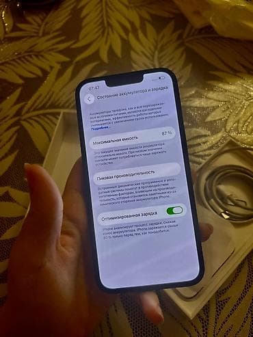 telefon kabloları: IPhone 13, Midnight, Face ID — 2
