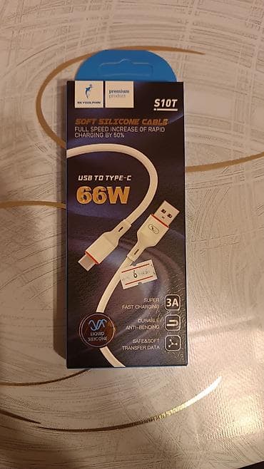 kişi geyimi: Minimalist qara qol saatı - Korpus: mat qara, çoxbucaqlı (oktaqon — 2