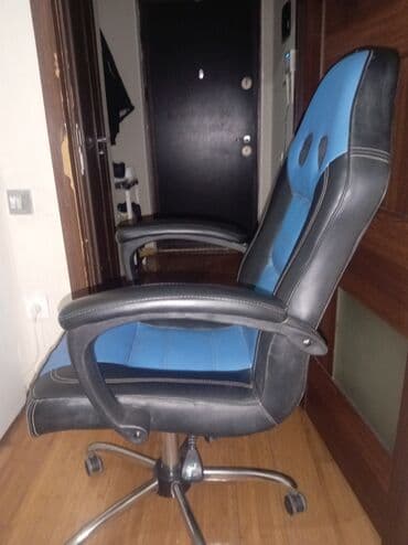 kompüter masa: Təkərli, Qolları tənzimlənmir, Süni dəri — 3