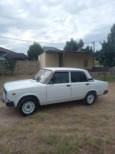 vazlar: VAZ (LADA) 2107: 1.6 l | 2003 il Sedan — 3