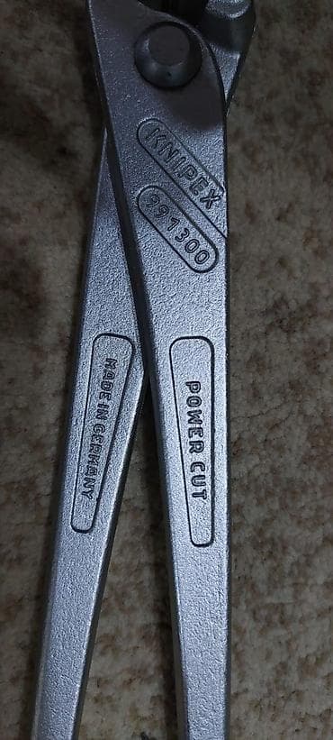 künc kesen: Yankəsən, Polad — 1