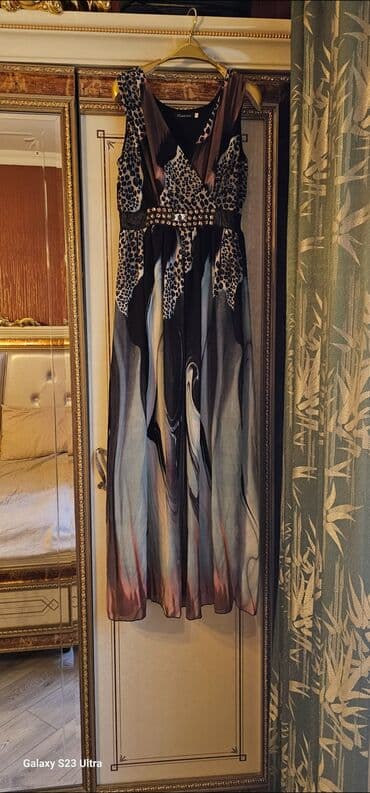 çimərlik üçün qadın şlepansları: Ziyafət donu, Maksi — 2