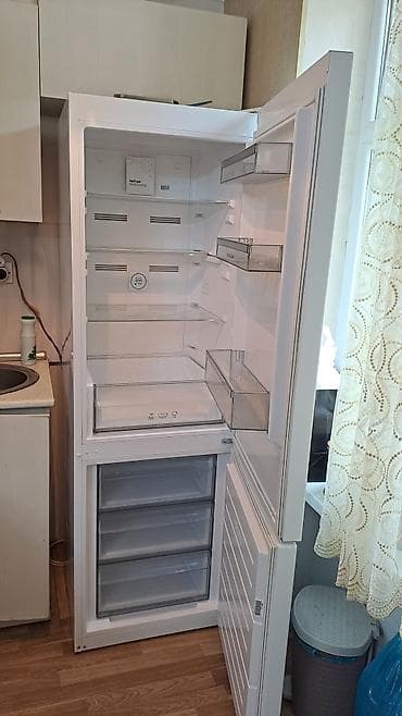 Ev üçün mebel: Schaub Lorenz markalı soyuducu satıram. Soyuducunun qazı buraxıb, ona — 5