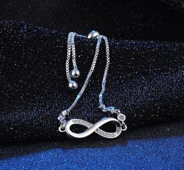 gumuş bilərziklər: Bilərziklər — 5