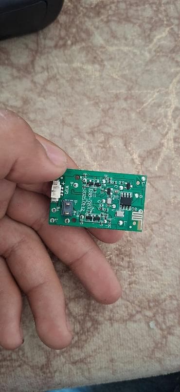marshall major v: Elektron komponentlər dəsti Tərkib: - 3 ədəd mini DC mühərrik (şaft — 7