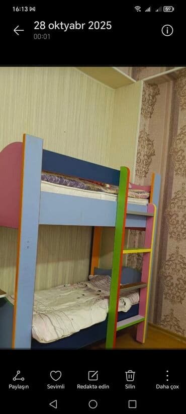 tek kravat ikinci əl: Oğlan və qız üçün, Çarpayı, Matras ilə, Siyirməsiz, Laminat — 1