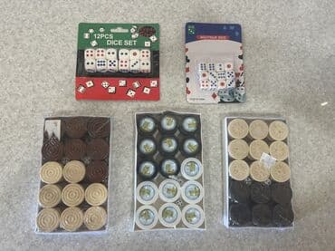 Nərd və zər daşları satılır.Təzədir.Çeşidlər var. Qiymətlər