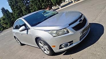 kruz fara: Chevrolet Cruze: 1.4 l | 2013 il 286532 km Sedan — 4