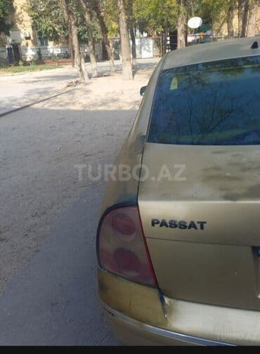 запчасти vw b3: Volkswagen Passat sedan - Korpus: 4 qapılı sedan, qızılı rəngli — 11