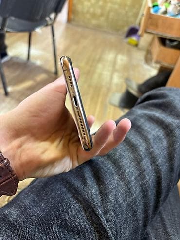 iphone 7 32: IPhone Xs Max, 256 GB, Qızılı — 6