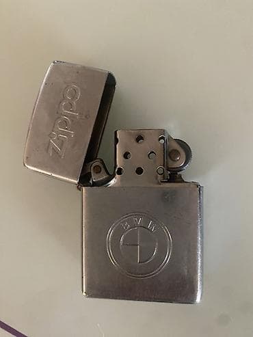 2005 kia sephia: Məhsul: Zippo benzinli alışqan – BMW loqolu - Marka/model: Zippo — 1