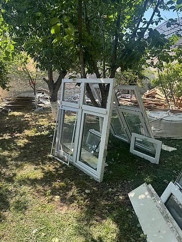 plastik qapi pencere: 5ədəd pəncərə və resotka — 2