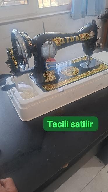 Elektronika: Tikiş maşini satilir 80 azn 
Unvan 3 mkr . Tam islək . Xumar E — 1