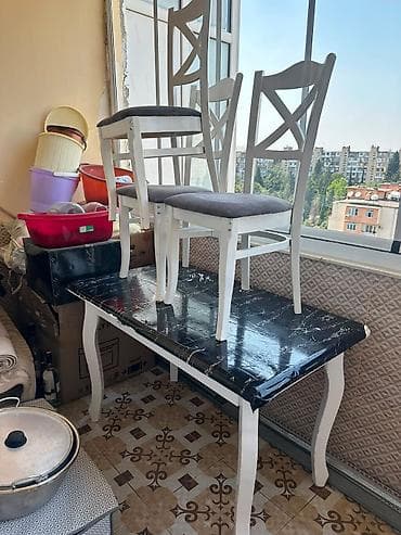 metbext stolu: Masa ve 4 eded stul 120azn. Masa acilmir. Unvan Ecemi. *N17Mətbəx üçün — 1