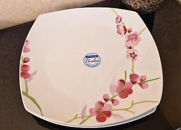 Luminarc brendi. Istifade olunmayib. 4 bulud ve 4 orta olcude kasa