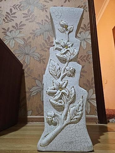 qara gerb sekilleri: Bir vaza, Keramika — 4