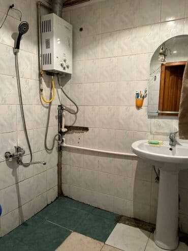 binede ipoteka evler: Bakı, Yeni Günəşli Massiv A, 3 otaqlı, Köhnə tikili, 75 kv. m — 12