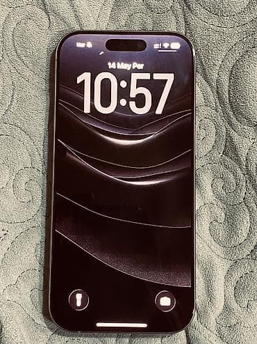 iphone xe: IPhone 16 Pro, 128 GB, Natural Titanium, Simsiz şarj — 4