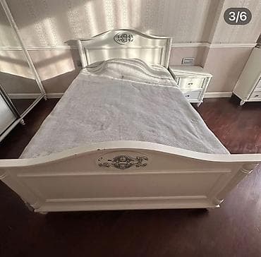 metbex divani satilir: Gənc qız mebeli material mff qiymət 580 azn — 2