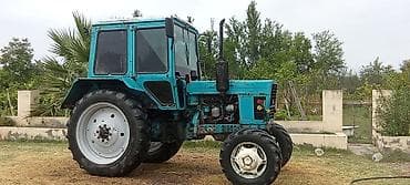 avto 312: Mavi rəngli universal təkərli traktor - Korpus: kabinalı, geniş ön — 6