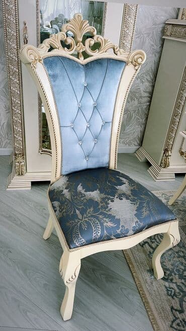 Taburetlər: 8 eded stul satılır ela vezıyetdedı yenıdı . 1 ededı 170 m ela nov — 2