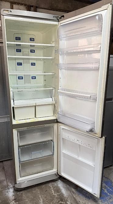 soyuducu motor: 2 qapılı Hotpoint Ariston Soyuducu Satılır, rəng - Gümüşü — 2