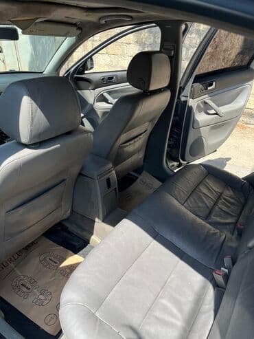 vito güzgü: Volkswagen Passat: 1.8 l | 2002 il Sedan — 9