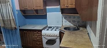 ecemı kıraye evler: Kirayə üçün 3 otaqlı mənzil. Xüsusiyyətlər: - Geniş dəhliz, otaqlara — 9