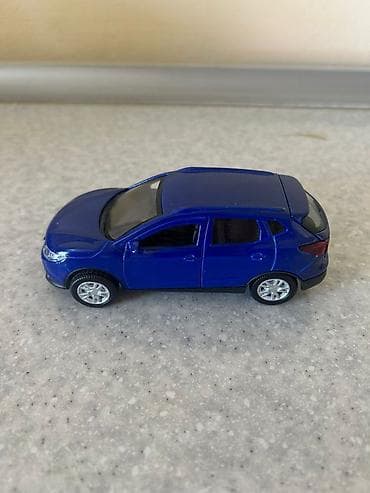 Məhsul: Nissan Qashqai miniatür model avtomobil - Miqyas: təxminən — 4